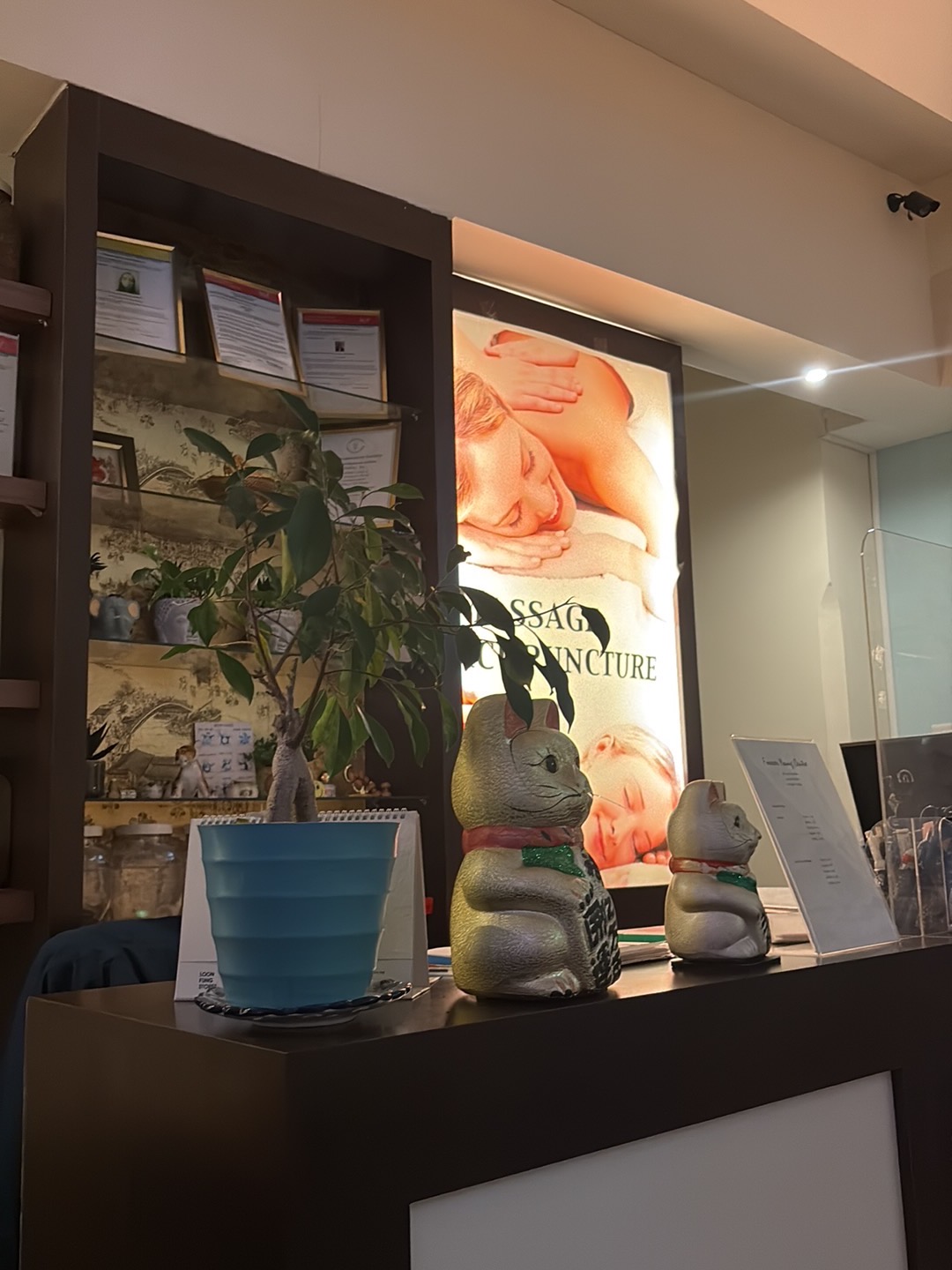 Reception area at Heavenly Touch West Kensington